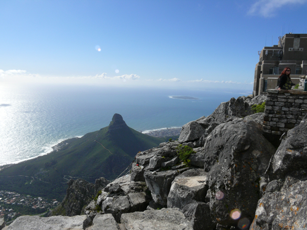 Lions Head vom Tafelberg aus gesehen